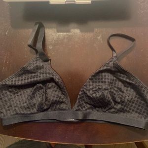 Parade wireless bralette - never been worn